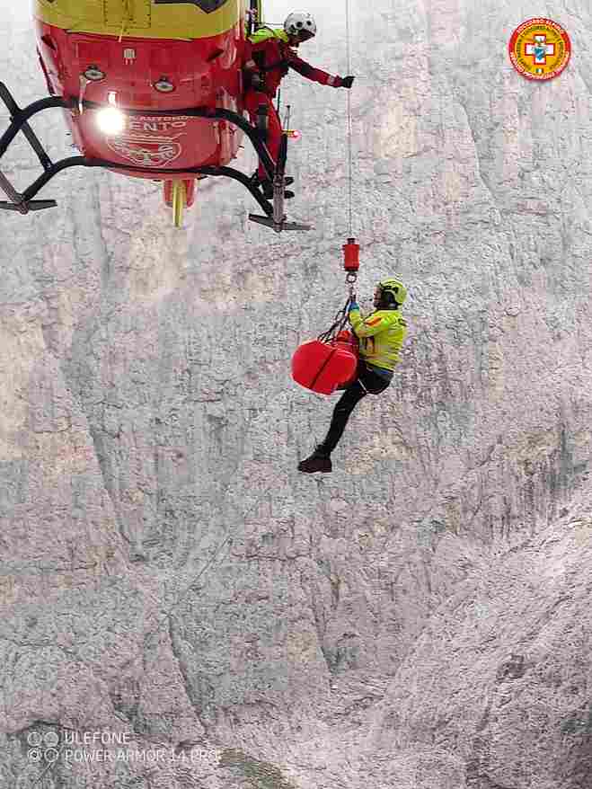TRENTINO - Recuperata una cordata bloccata sulle Pale di San Martino