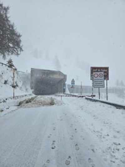 METEO - 48 ore di grave maltempo al Centro-Nord e neve in quota sulle Alpi: le previsioni