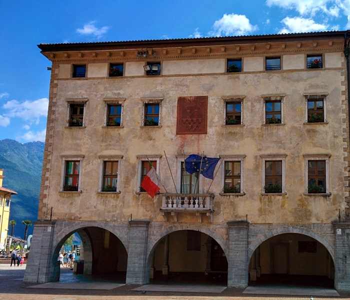 RIVA DEL GARDA - Elezioni Comunali, a Riva del Garda sei candidati sindaco