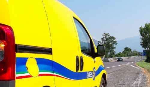 VALTELLINA - La strada statale 38 chiusa al traffico a Sondalo