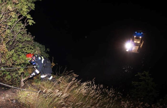 VALLE CAMONICA - Scarica di sassi sulla statale 42 tra Malonno e Berzo Demo  