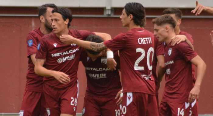 SPORT - Calcio, Serie D: poker del Breno contro l'Arconatese