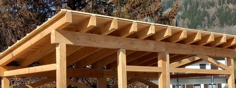 VALLE CAMONICA - Ponte di Legno: riaperta la mini isola ecologica di piazzale Cida