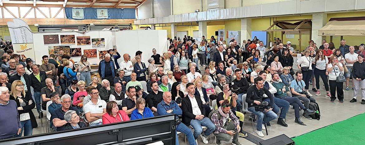 VAL DI SOLE E NON - In migliaia a Cles per la Mostra mercato dell’agricoltura