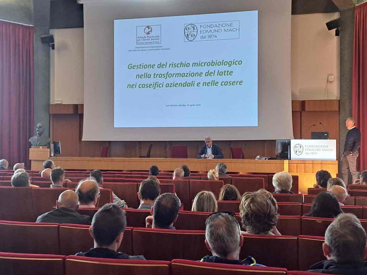 ATTUALITÀ - Rischio microbiologico nella trasformazione del latte
