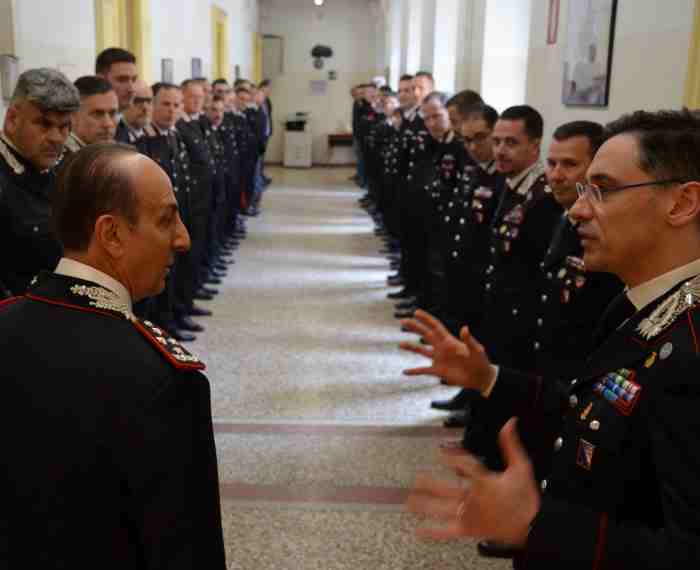 ATTUALITÀ - Visita del Comandante Generale dell'Arma al comando Trentino Adige