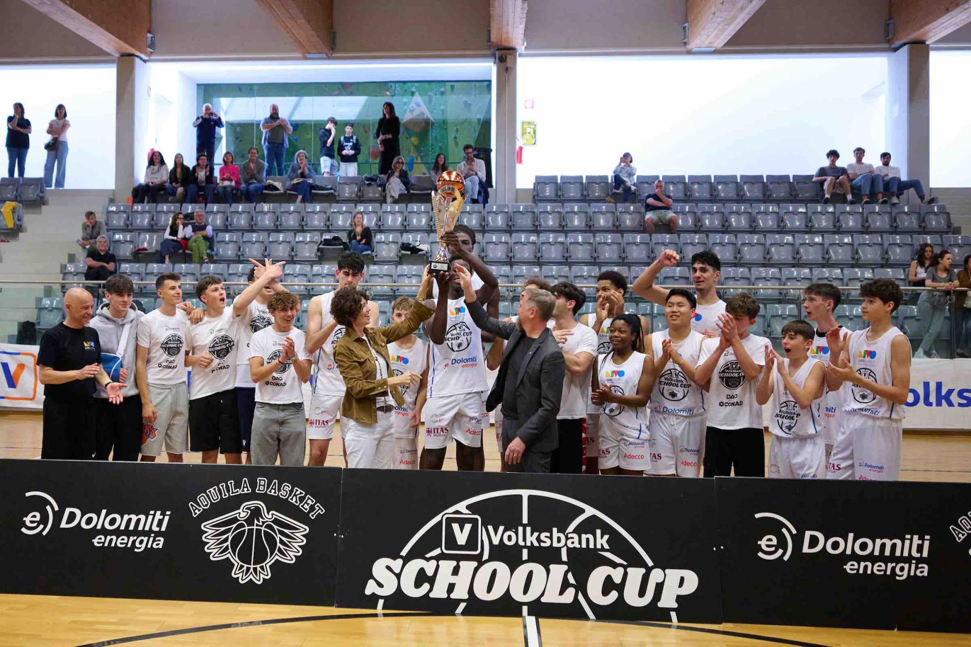 SPORT - Volksbank Aquila Basket School Cup: l’Ivo de Carneri vince la prima edizione