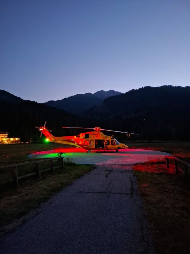 TRENTINO - Escursionista recuperato al Bivacco Fiamme Gialle