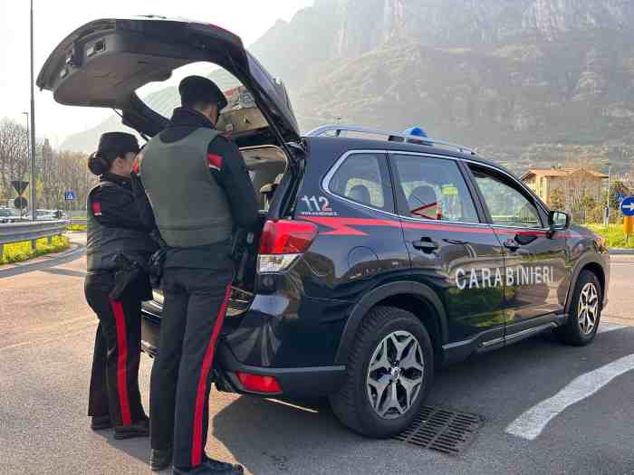 VALLE CAMONICA - Codice rosso: Artogne, 58enne arrestato per atti persecutori