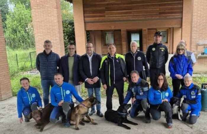 VALLE CAMONICA - Pian Camuno, l'ex maneggio confiscato alla mafia è un centro cinofilo