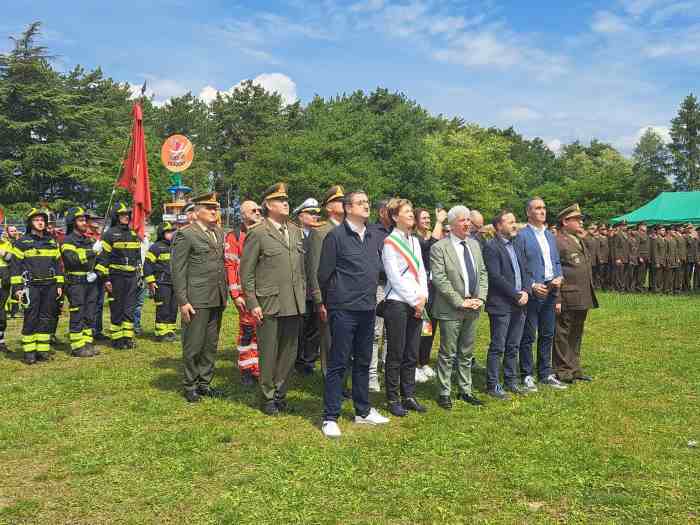 VAL DI SOLE E NON - Festeggiati i 150 anni dei vigili del fuoco volontari di Coredo