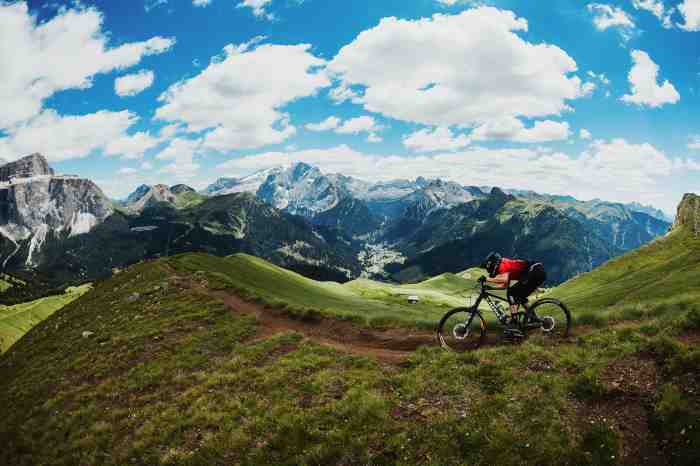 SPORT - Mtb, Enduro: a Canazei secondo posto per Nadine Ellecosta