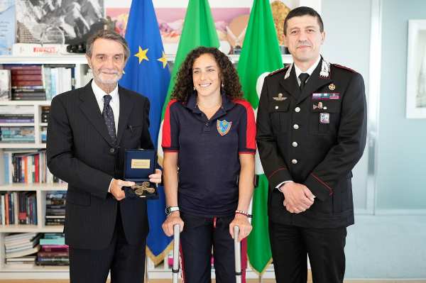 ATTUALITÀ - Il Premio Rosa Camuna consegnato a Federica Brignone