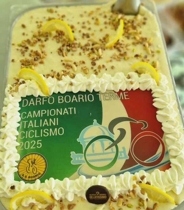 VALLE CAMONICA - Boario Terme: il gelato dei Campionati di ciclismo