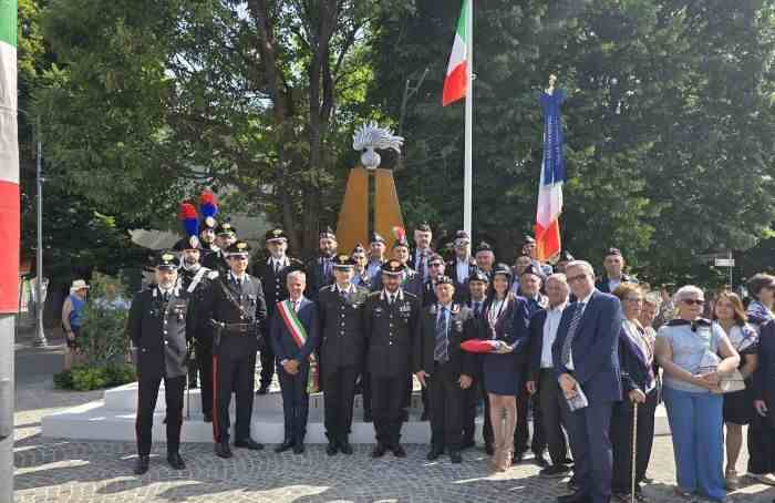 ATTUALITÀ - A Trenzano inaugurato il monumento al carabiniere