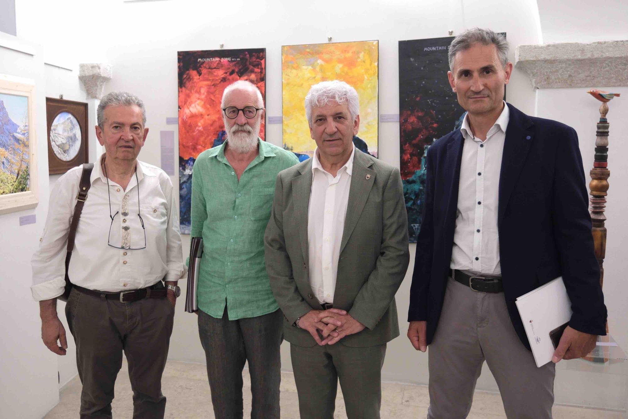 CULTURA - Inaugurata la mostra “Monti a palazzo Trentini”