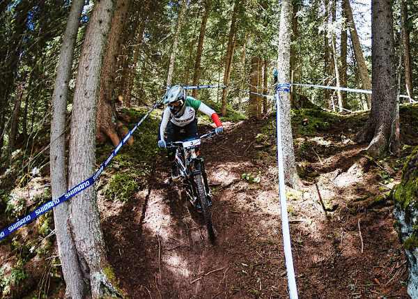 SPORT - Mtb, Enduro: a Canazei Nadine Ellecosta si gioca la vittoria