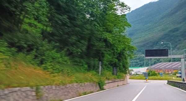 VALLE CAMONICA - Berzo Demo: la statale 42 chiude quattro giorni