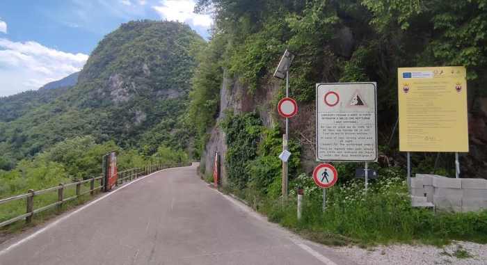 VAL DI SOLE E NON - Strada del lago di Tovel, gli orari di apertura nei mesi estivi