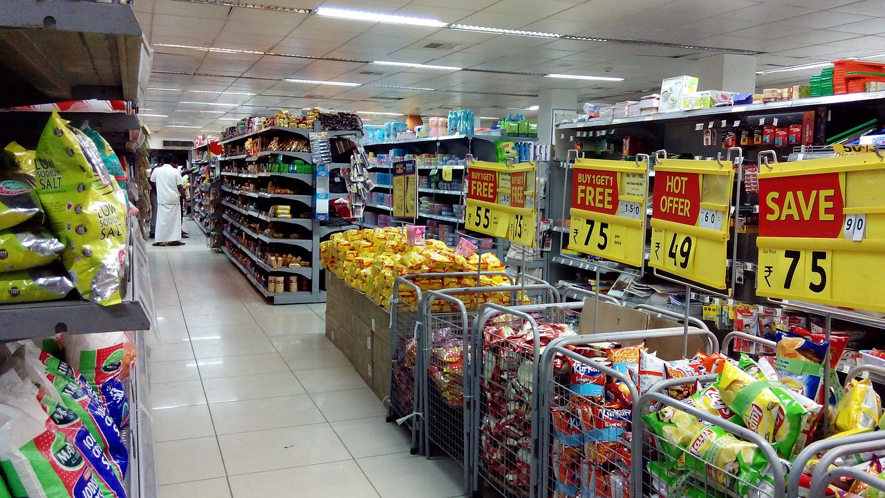 ATTUALITÀ - Fare la spesa usando una shopper: perché è un'abitudine preziosa per l'ambiente