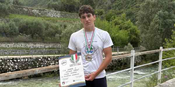 ALTRI SPORT - Canoa: Tognini conquista il titolo di Campionato italiano Junior