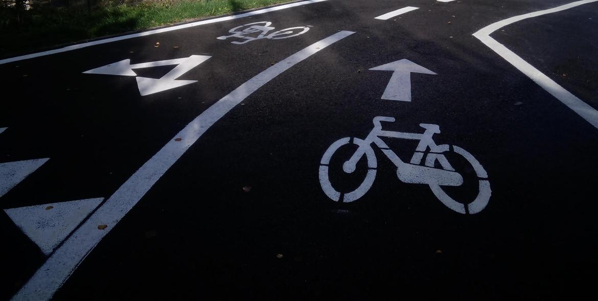 ATTUALITÀ - Mezzolombardo, corsie per i ciclisti al via la sperimentazione