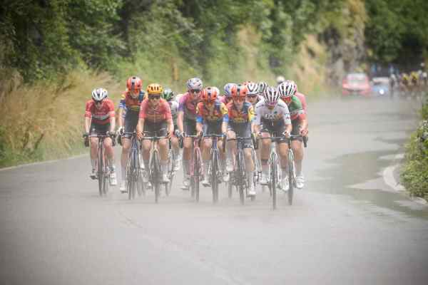 SPORT - Terza tappa del Giro Women da Vezza d'Oglio a Trento