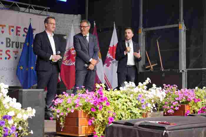 ATTUALITÀ - Festa dell'Euregio a Brunico: uniti nella diversità