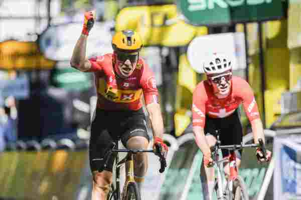 SPORT - Tour de France: Jonas Abrahamsen vince la tappa a Tolosa
