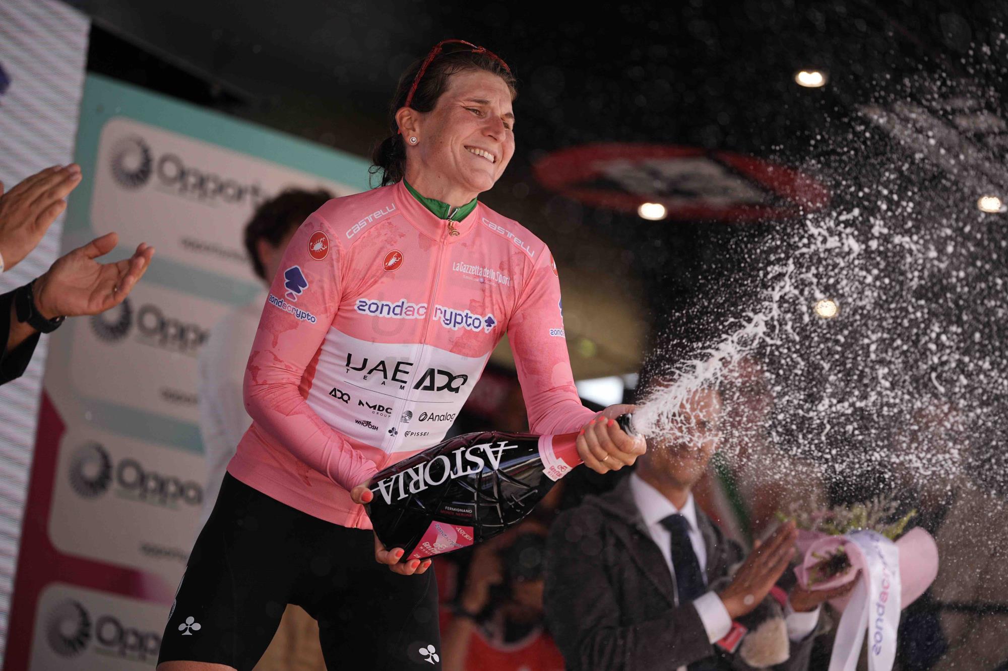 SPORT - Ciclismo, Giro d'Italia femminile: Elisa Longo Borghini nuova Maglia Rosa