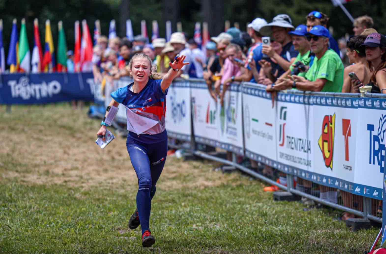 SPORT - Mondiale Orienteering, nella Middle trentina Csoboth e Skachova domano la selva