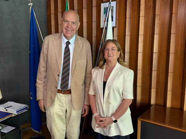 NOTIZIE FLASH - Il presidente Paccher accoglie il nuovo Commissario del Governo Fusiello