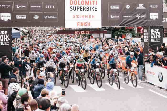 ALTO ADIGE - Peretti e Siffredi vincono la Südtirol Dolomiti Superbike