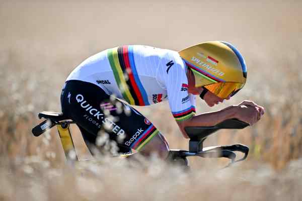 SPORT - Tour de France, a Caen la cronometro individuale è di Evenepoel