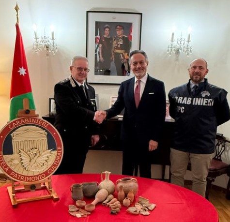 CRONACA - Trento: restituiti reperti archeologici