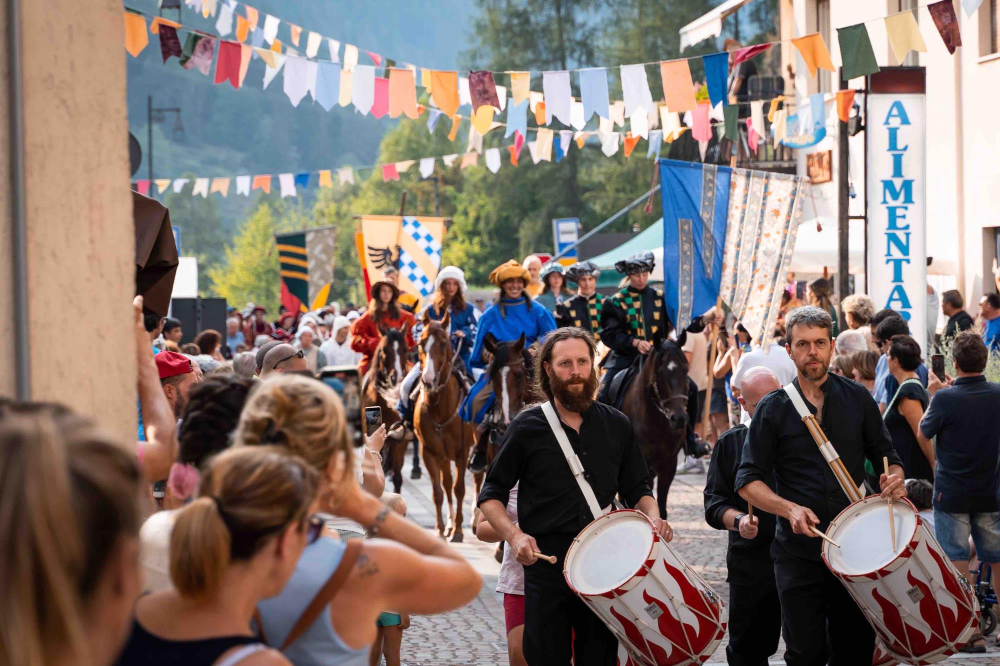 CULTURA - A Ossana un viaggio nel cuore del Medioevo