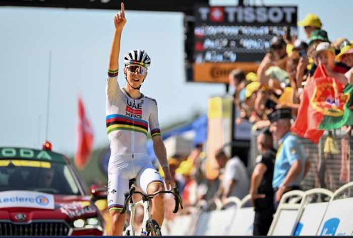 SPORT - Tour de France: Tadej Pogacar detta legge nella 12esima tappa