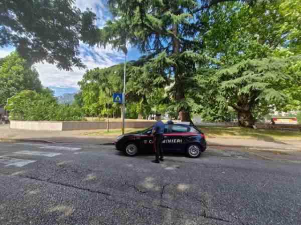 CRONACA - Spaccia in riva all'Adige a Trento, arrestata dai carabinieri