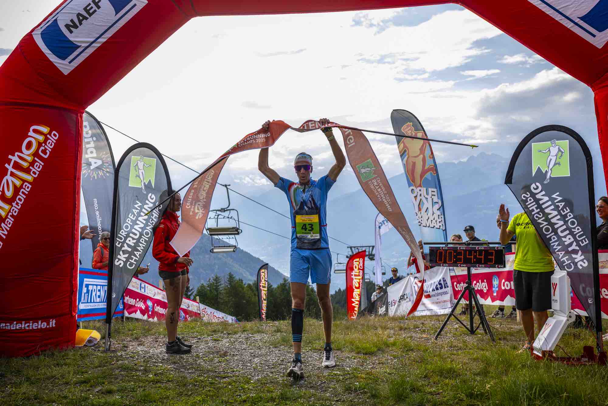 SPORT - Campionato Europeo di Skyrunning, doppietta italiana nella gara Vertical di Aprica
