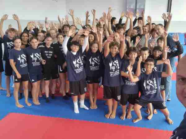 VALLE CAMONICA - Concluso l'International Karate Camp Csen Valle dei Segni