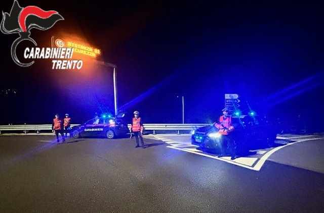 CRONACA - Controlli nelle Giudicarie: maxi sanzioni e patenti ritirate
