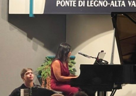 CULTURA - Emilia Zamuner coinvolge il pubblico a Ponte di Legno