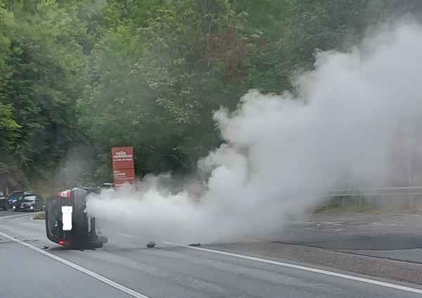 VALLE CAMONICA - Incidente stradale sulla statale 42 a Monno