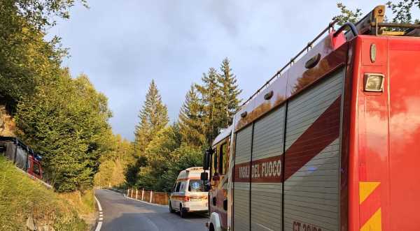 TONALE - Soccorso cercatore di funghi caduto in una scarpata a Ponte di legno