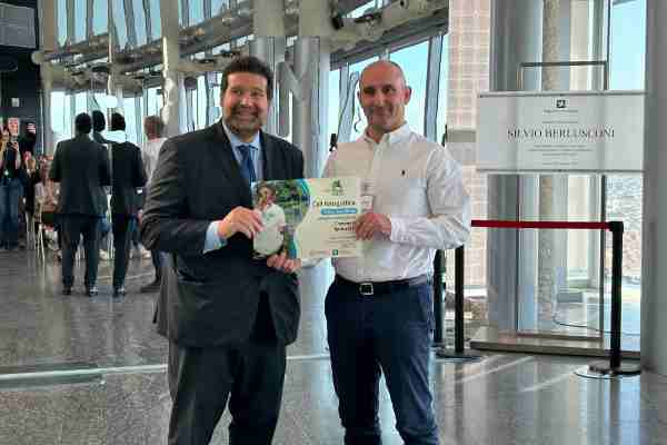 VALTELLINA - Giornata del verde pulito: premiato il Comune di Aprica