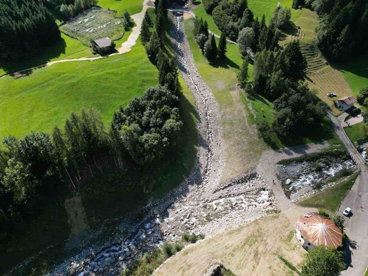 VAL DI SOLE E NON - Bresimo, conclusi i lavori di messa in sicurezza sul torrente Barnes