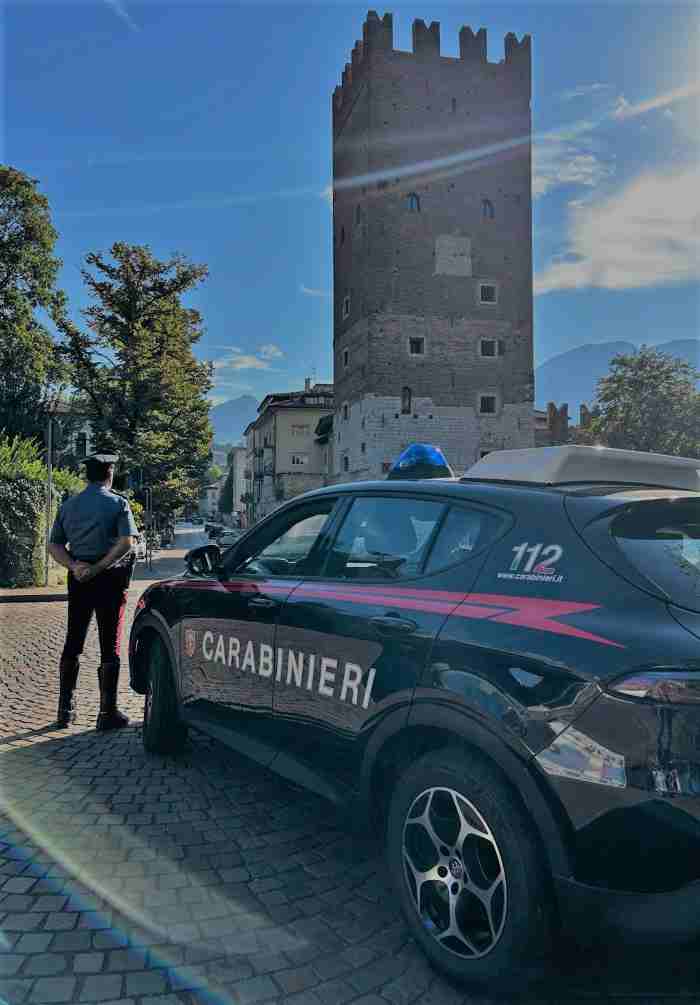 CRONACA - Controlli serrati a Trento e in Rotaliana: raffica di denunce