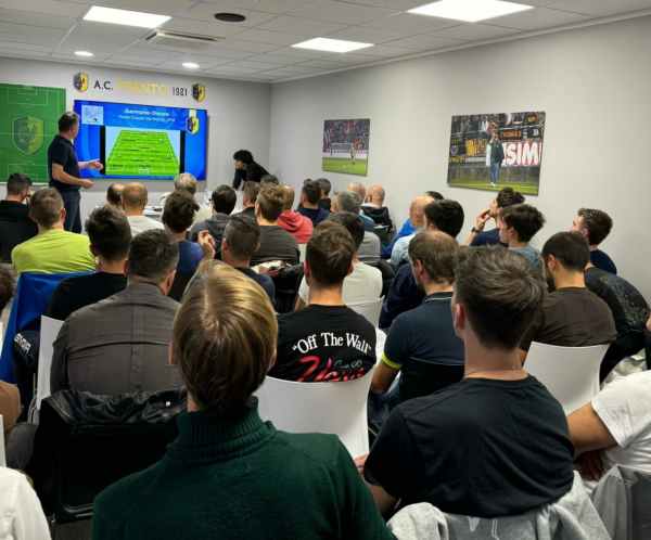 SPORT - Calcio, riparte la Coaching Experience targata Trento