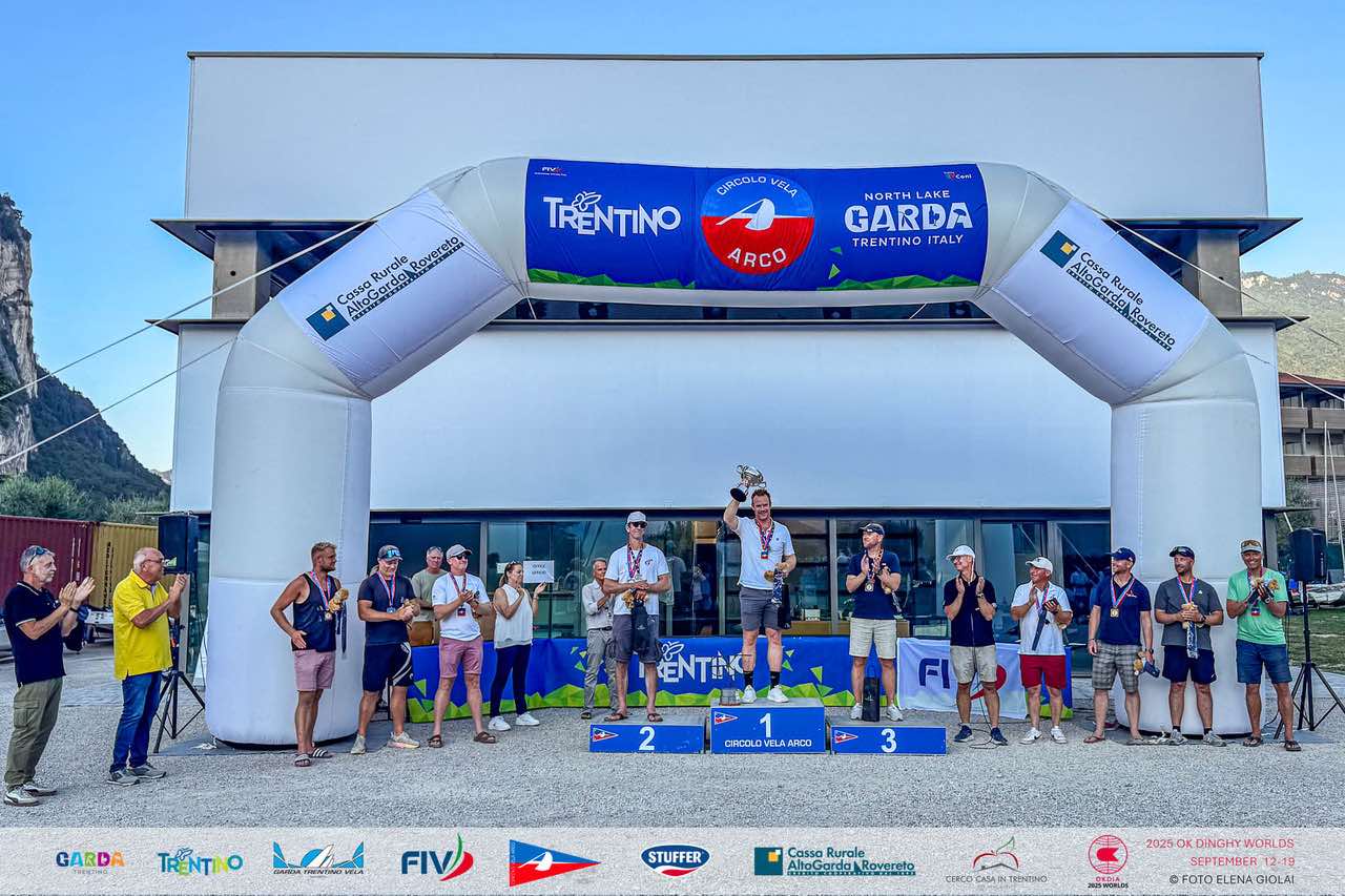 RIVA DEL GARDA - Vela, Mondiale OK Dinghy 2025: Andrew Mills nuovo campione 