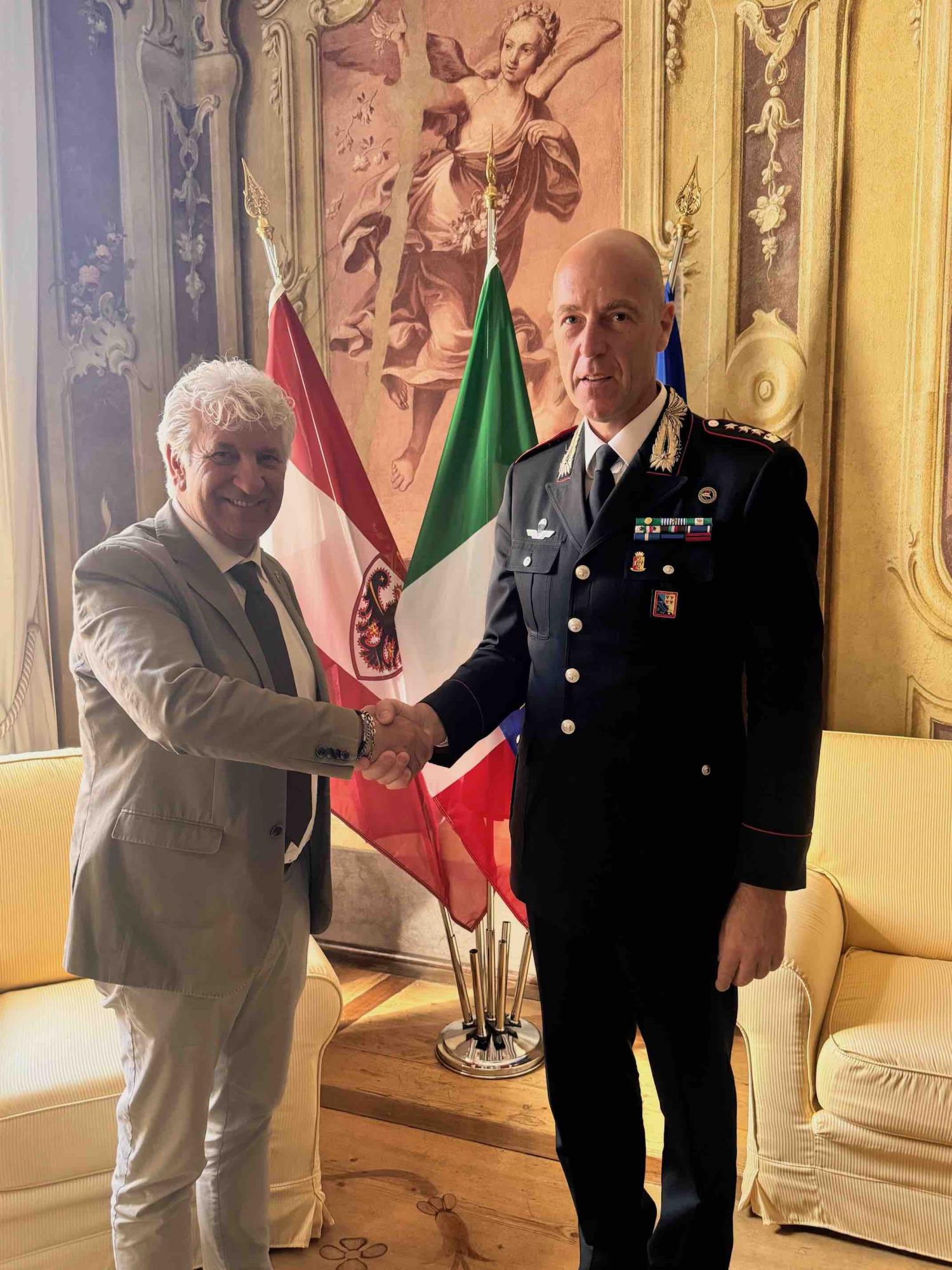 ATTUALITÀ - Trentino, il saluto del Consiglio Provinciale al tenente Ederle
